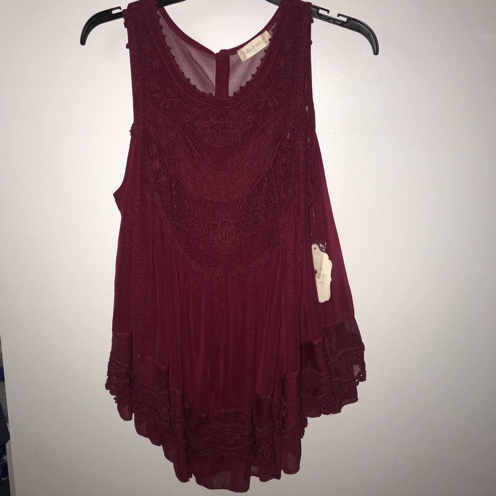 Maroon Altar’d State Tank
